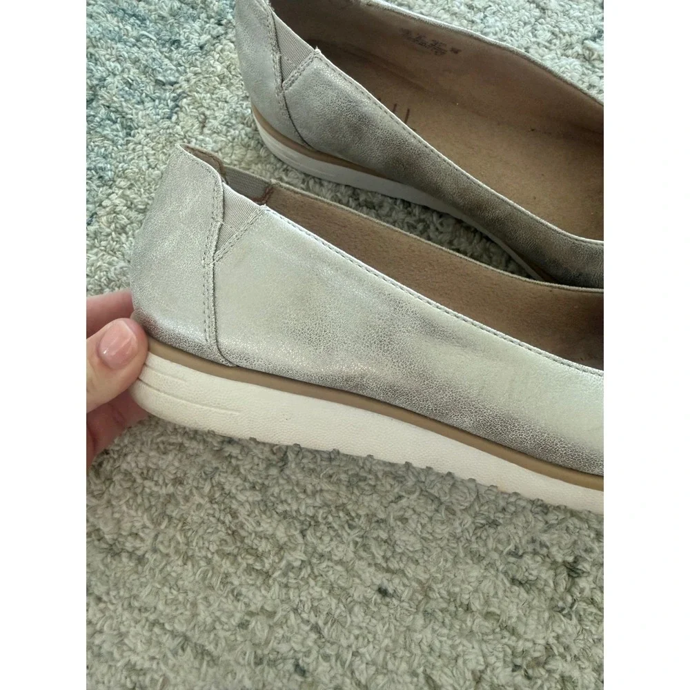 Soul Naturalizer Idea-Ballet Flats size 10 silver/gold low wedge